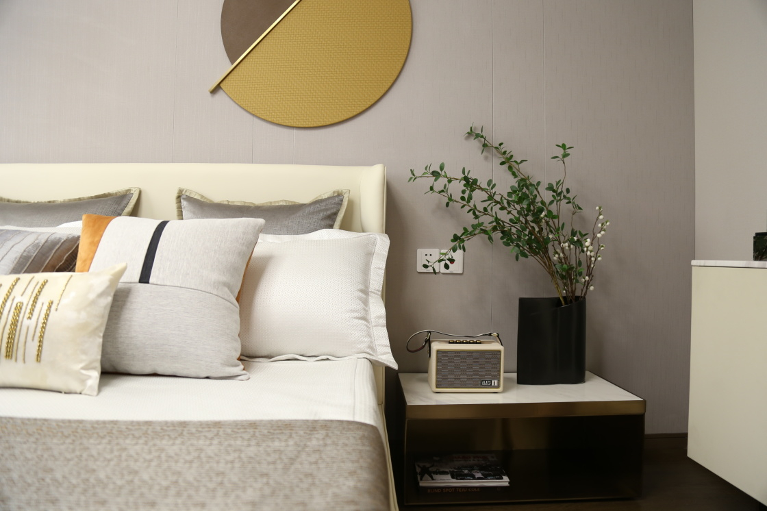 <a  data-cke-saved-href=